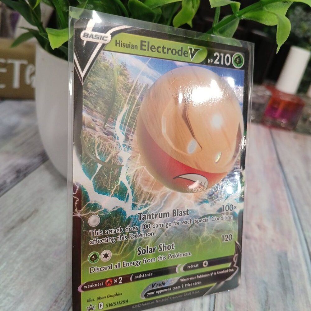 Black Star Promo Hisuian Electrode V - Picture 3 of 4